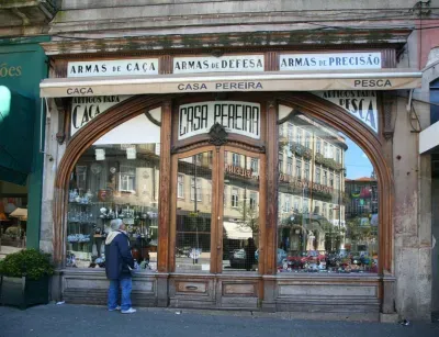 Porto Shopfront