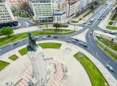 Praça Marquês de Pombal - Lisbon