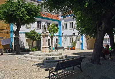 Sesimbra square