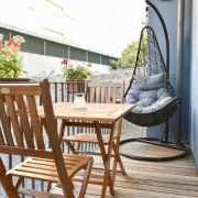 Peaceful & Cozy Studio w/ Balcony