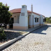 Guest House Alfarrobeiras