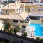 Sea House Apartment with Pool near Ericeira's great surf spo