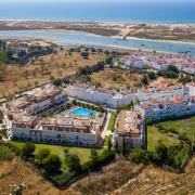 Cabanas Gardens T2 Penthouse with Pool and fantastic views