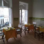 OlhãOmirante Guesthouse