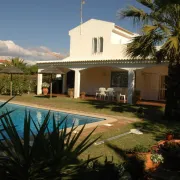 Luxury 3 bedroom Villa with Private Pool