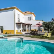 Elegant Villa in Azeitao with Pool