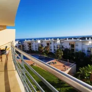 Sunny Apartment with sea view in Albufeira