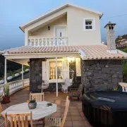 Levada Nova House