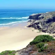 Monte Clérigo beach