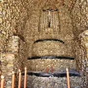 Capela dos Ossos, Evora