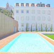 RH Maestro 74, Lisbon Luxury & Swimming Pool