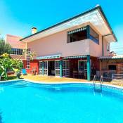Casa do Chafariz w/ Swimming Pool near Carcavelos by Homing