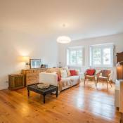 Comfort and Spacious 4br Alvalade Apartment