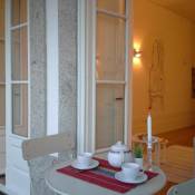 In Oporto Historical Center - Large Apartment