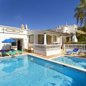 Guia Villa Sleeps 4