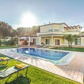 Vilamoura Villa Sleeps 8 Pool Air Con WiFi