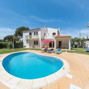 Vilamoura Villa Sleeps 6 Air Con WiFi