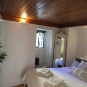 Cosy living in Santa Catarina the heart of Lisbon