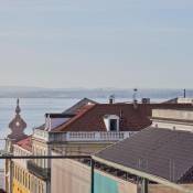 NEW in Booking! 360º Rooftop Lisbon and River View
