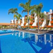 Vilamoura Apartment Sleeps 4 with Pool Air Con and WiFi