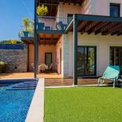 Vale do Lobo Apartment Sleeps 6 with Pool Air Con and WiFi