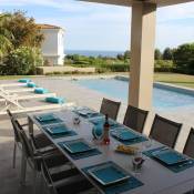 Luxury new Villa in Carvoeiro heated pool AC and just 300m from the beach