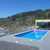 Arco da Calheta Villa Sleeps 6 with Pool and Air Con