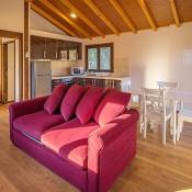 Chalet with one bedroom in Branca AlbergariaaVelha with shared pool balcony and WiFi