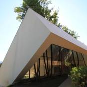 Slope Design Villa - Luxurious architecture villa