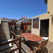 House with 5 bedrooms in Lisbon with wonderful city view enclosed garden and WiFi
