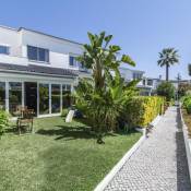 Villa Sala Platina - Charming 3 Bedroom Villa - Close to Lisbon and Caparica Beach - Large Complex