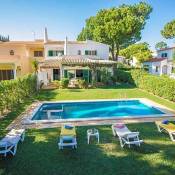 Villa in Cavacos Sleeps 10 with Pool Air Con and WiFi