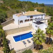 Corregos de Monte Seco Villa Sleeps 6 with Pool Air Con and WiFi