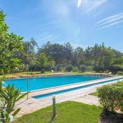 Apartment in Vilamoura Sleeps 4 includes Swimming pool Air Con and WiFi