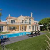 Villa in Vale do Garrao Sleeps 6 includes Swimming pool Air Con and WiFi 4