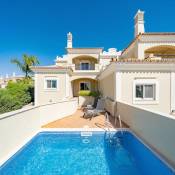 Vale Formoso Villa Sleeps 8 with Pool Air Con and WiFi