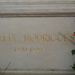 Amália Rodrigues Tomb