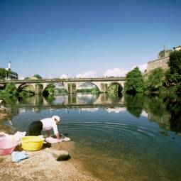 Barcelos Bridge Clothes Washers