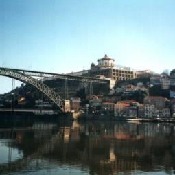 Dom Luis Bridge to Vila Nova da Gaia