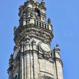 Torre dos Clérigos detail
