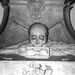 Tomb in National Pantheon - Lisbon