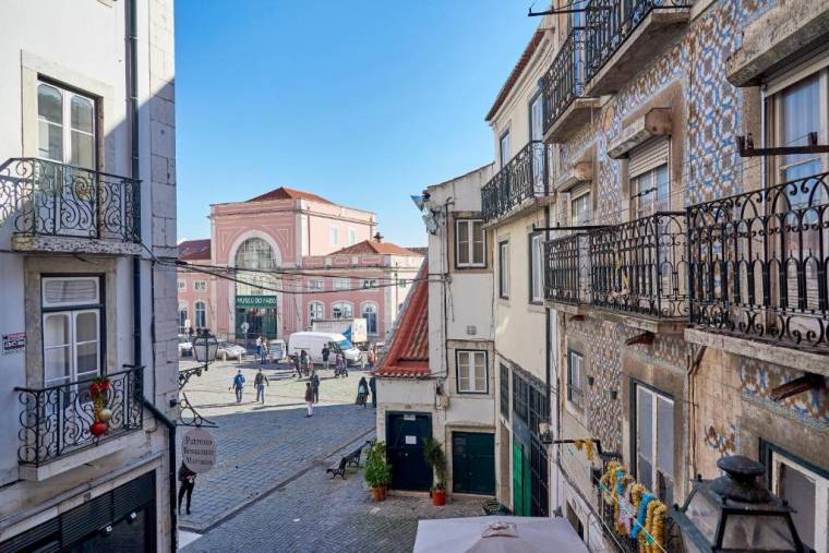 Charming Apartment in Alfama