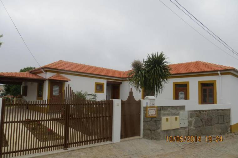 Casa da Avó 1km from the sea