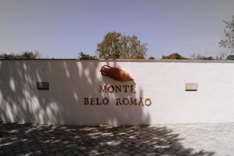 Monte Belo Romão