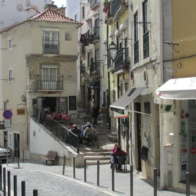 Alfama Lisbon 1170