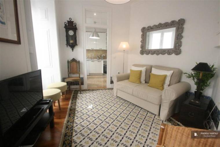 Exquisit 4 bedroom Apartment in Lisbon (FC8171)