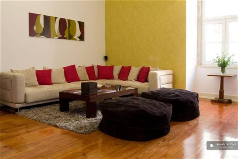 Charming 4 bedroom Apartment in Lisbon (FC1163)