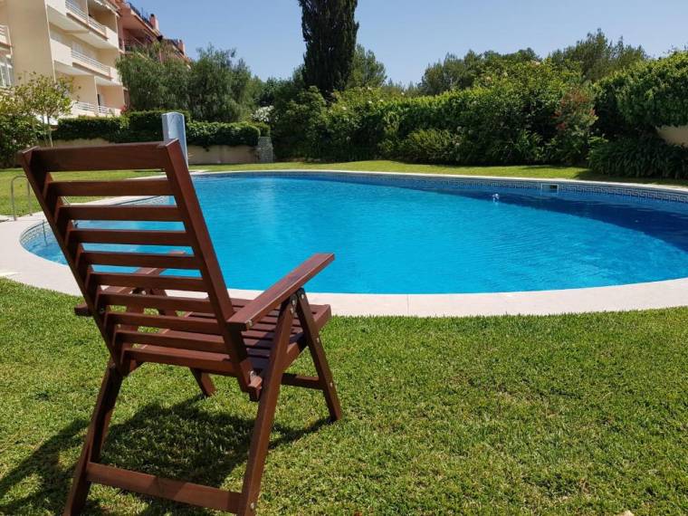 Ocean Cascais - Apartment with Swimming Pool