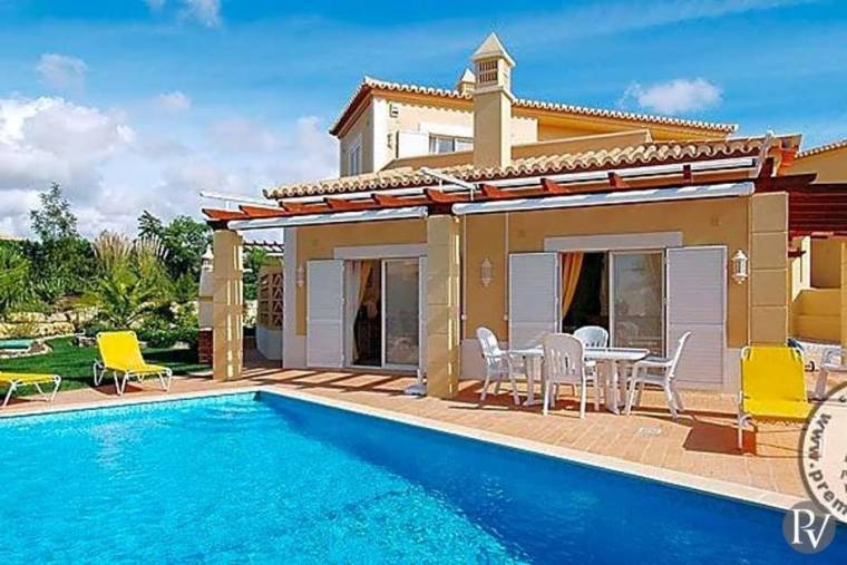 Carvoeiro Villa Sleeps 6 Pool Air Con WiFi