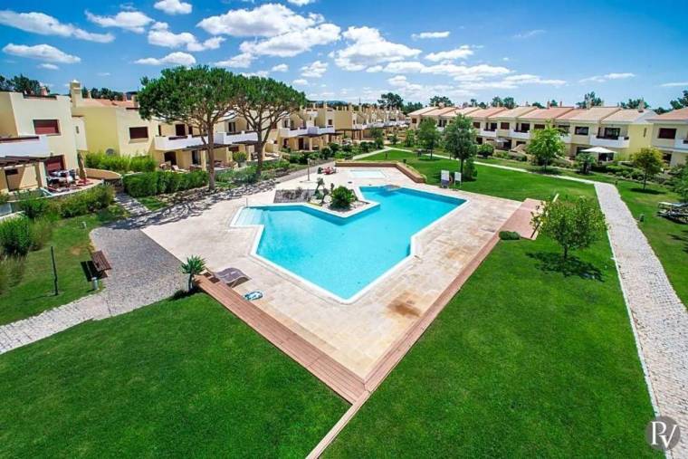 Cavacos Villa Sleeps 8 Pool Air Con WiFi